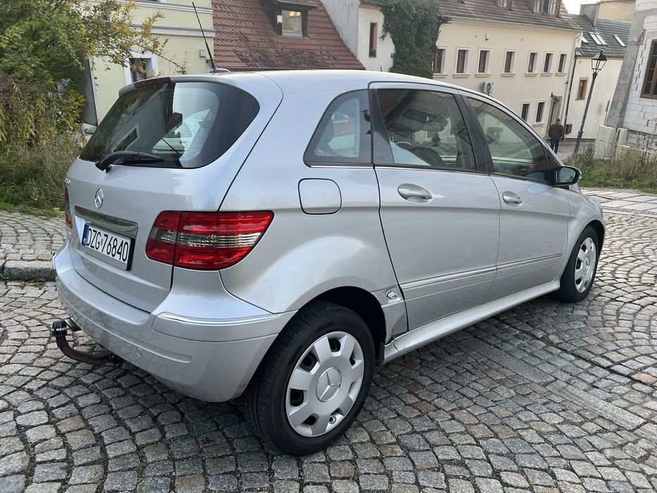 Mercedes B-klasa benzyna klima