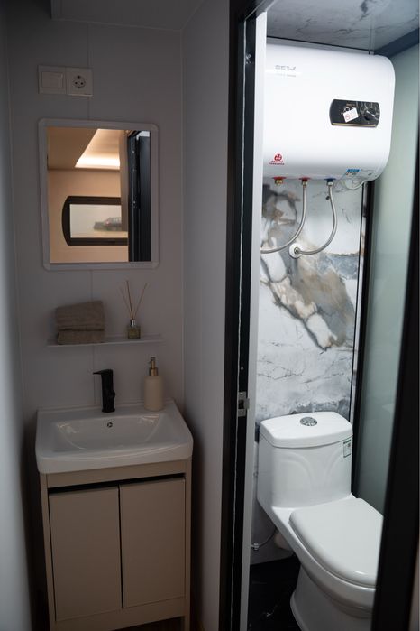 Nowoczesny domek mobliny, modułowy, letniskowy, kontenerowy.