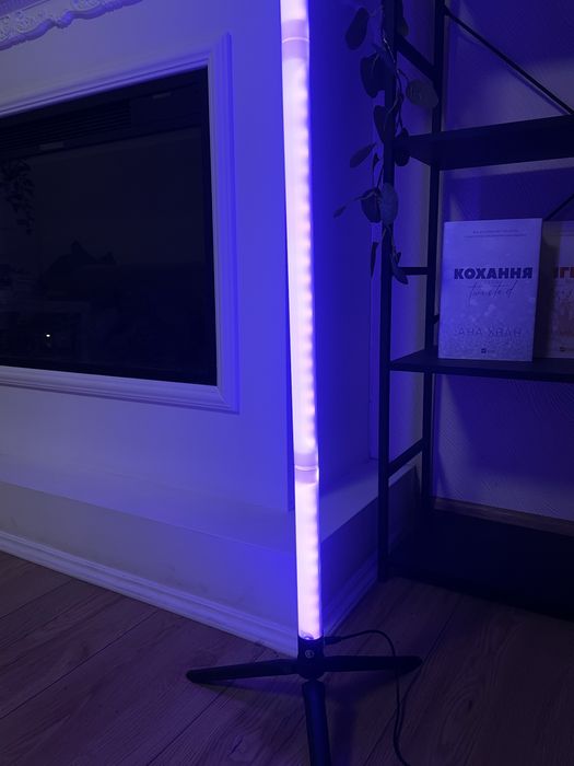 Світлодіодна підлогова лампа RGB LED