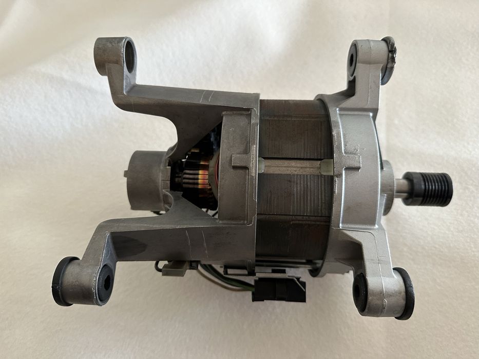 Motor máquina lava e secar Fagor Innovation
