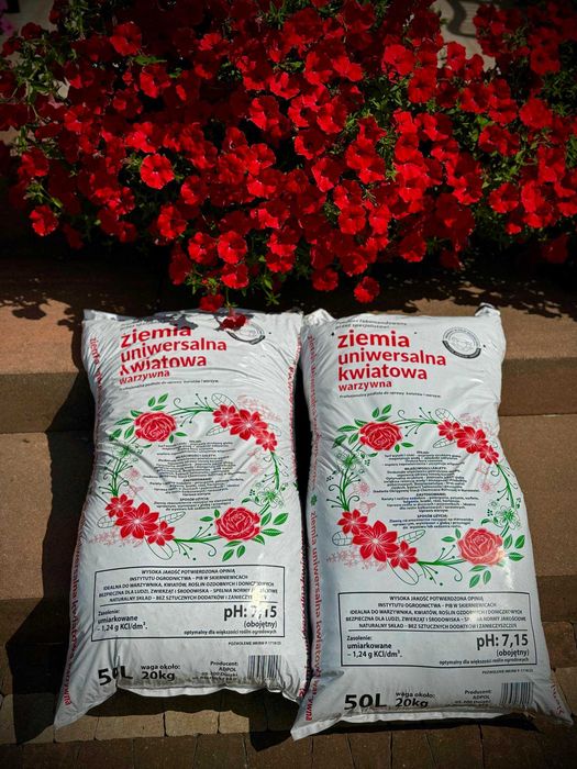 Kora Sosnowa Sortowana Ziemia Torf Podłoża