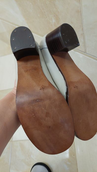 Buty skórzane beżowe