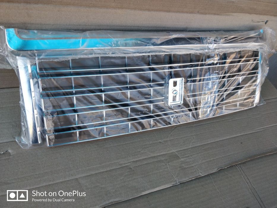 Решетка радиатора ВАЗ 2107