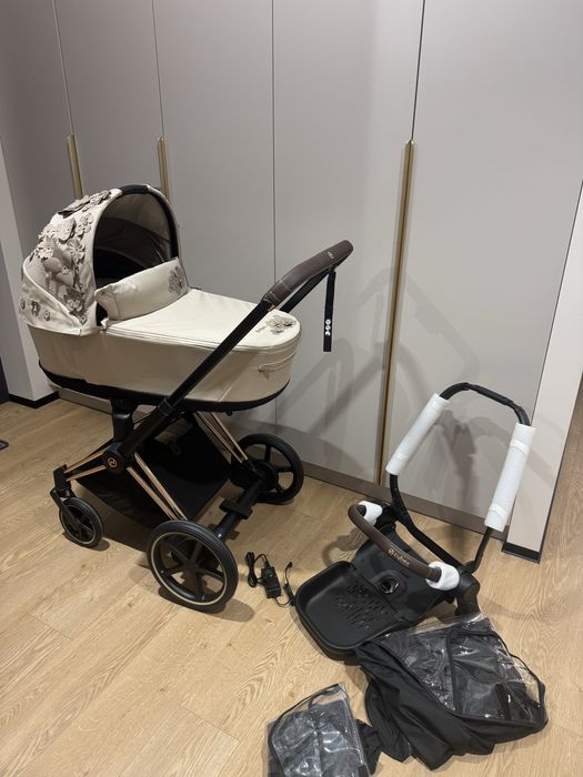Коляска Cybex e-Priam ( з системою загойдування ) 4.0, 2025 р