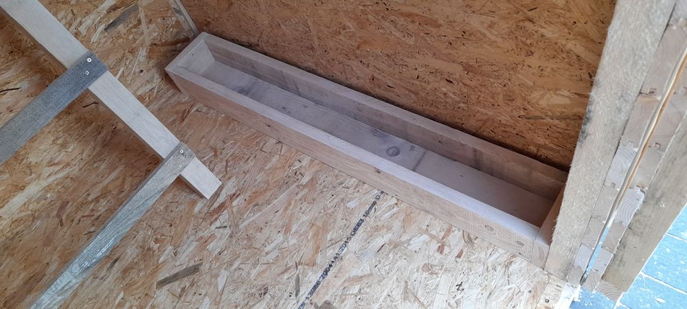 Kurnik ocieplony na około  12 kur