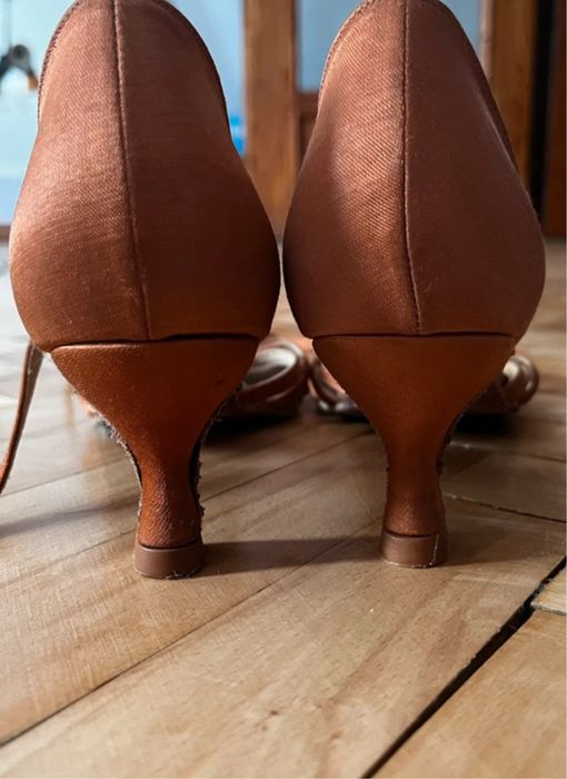 Buty do tańca towarzyskiego/ Buty do LA