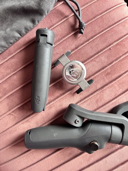 Dji osmo mobile 6 gimbal