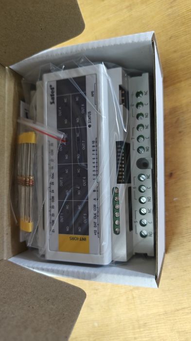Ekspander wejść i wyjść Satel INT-IORS