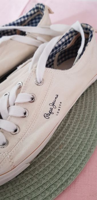 Sprzedam  trampki Pepe Jeans .