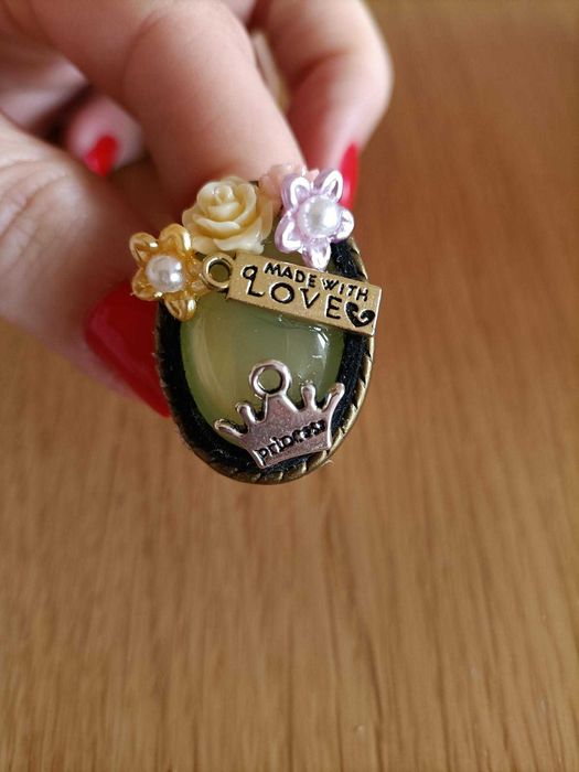 Anéis feitos à mão