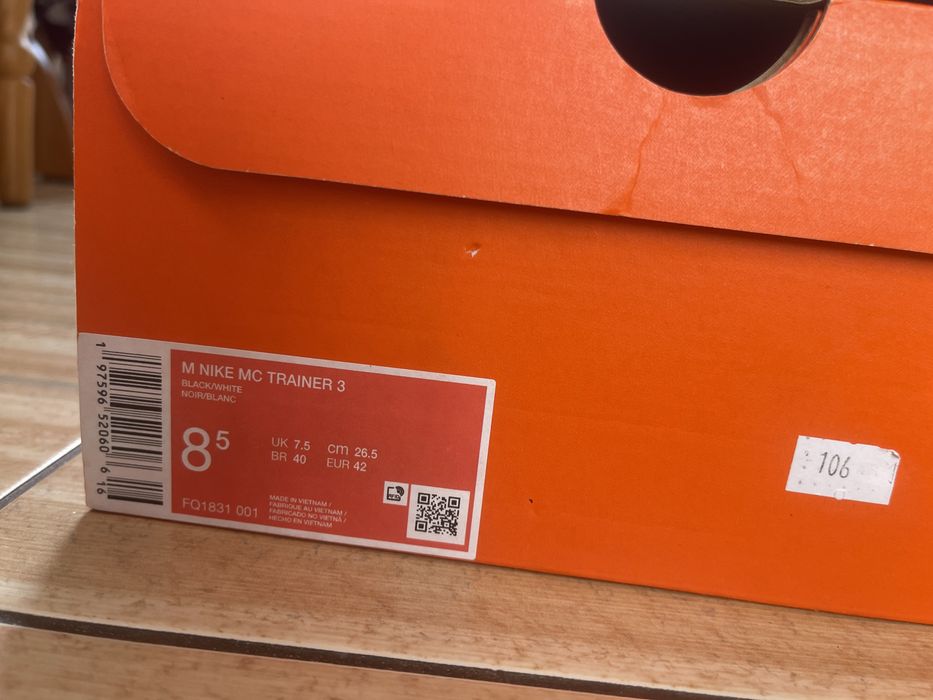 Продам кросівки NIKE MC TRAINER 3