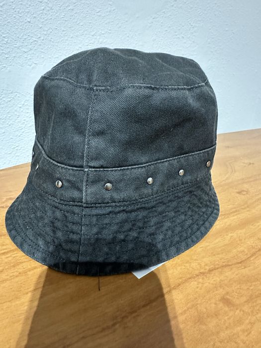 Продам панамку Armani Exchange