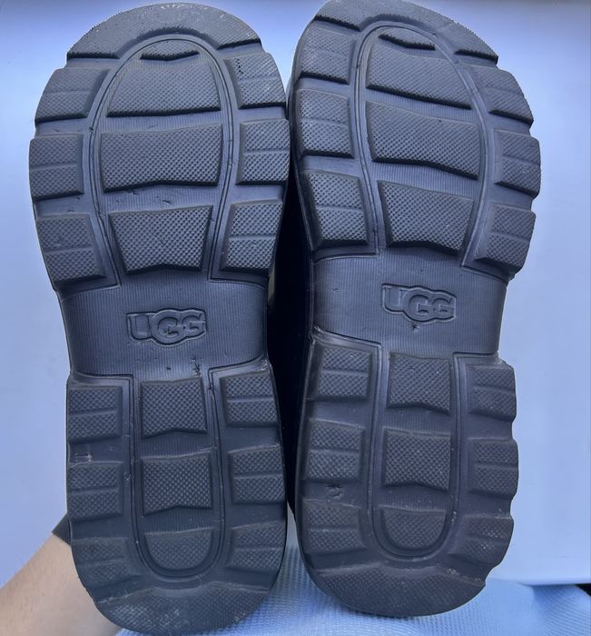 UGG чорні резинові 38 розмір