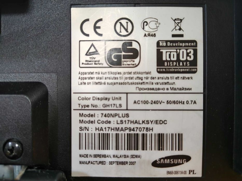 Monitor samsung syncmaster 740n