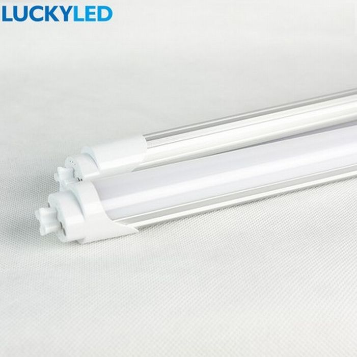 Lampada Tubular T8 em LED 9W 60cm