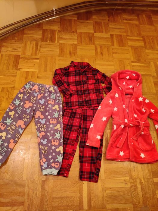 Zestaw ubrań na wzrost 110/116
