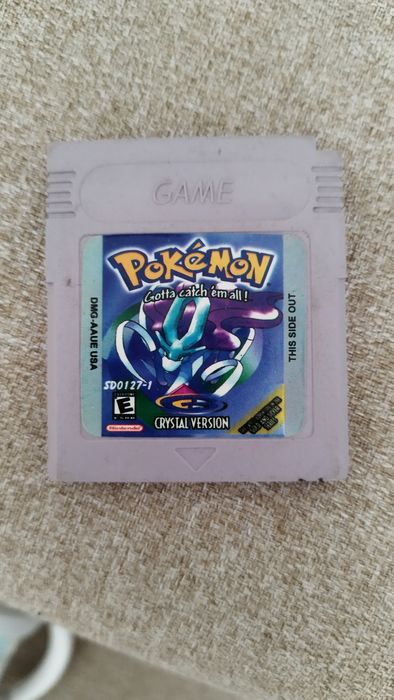 Cassetes Pokémon red, entre outros, para game Boy color