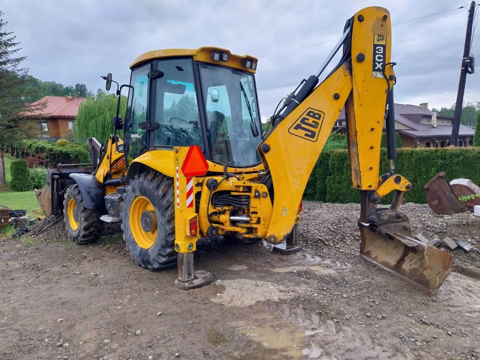Koparko-ładowarka JCB 3CX*