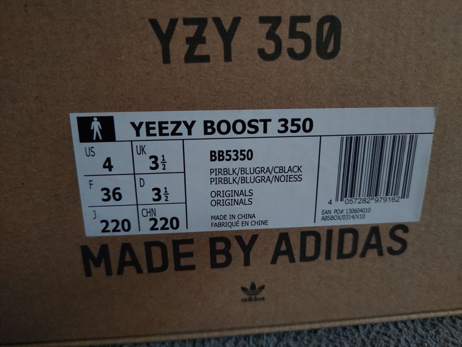 Adidas Yeezy boost 350 V1 pirate black
