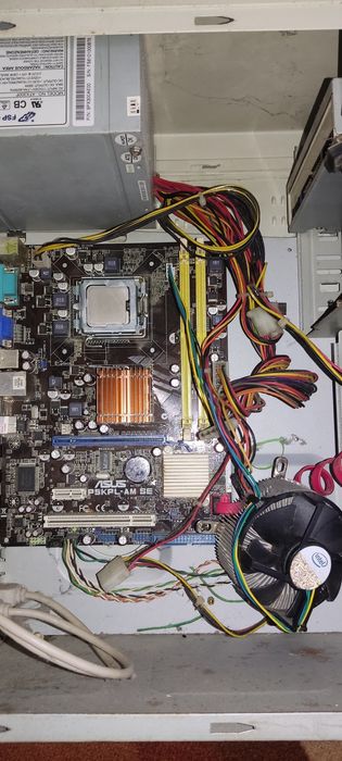 Продам комп'ютерні комплектуючі