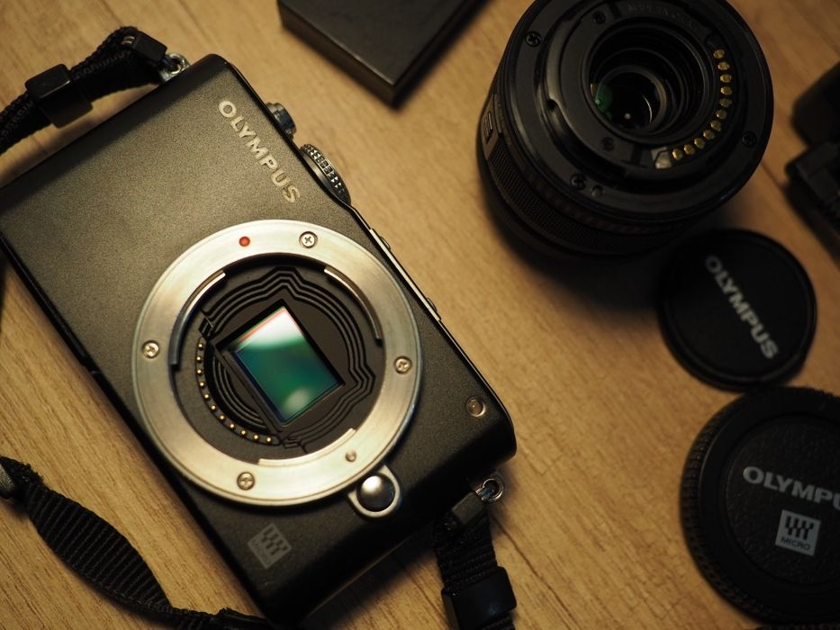 Olympus PEN E-PL3 zestaw plus dodatki