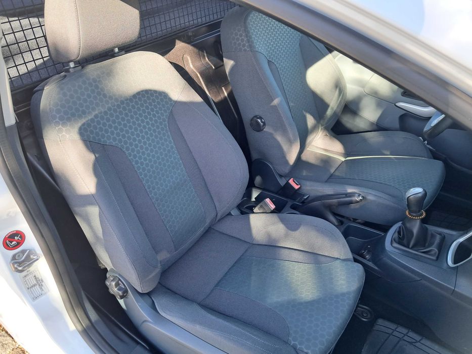 Ford Fiesta Comercial 1.6 TDCi Sport 95cv (2011) | 129k km | Selo Antigo (35€)
