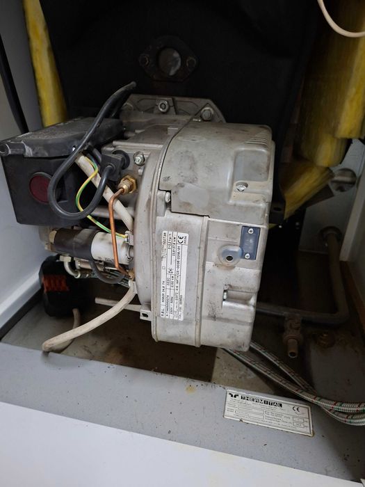 Caldeira a Gasóleo THERMITAL AQUAWIND RS + Depósito de 1000L