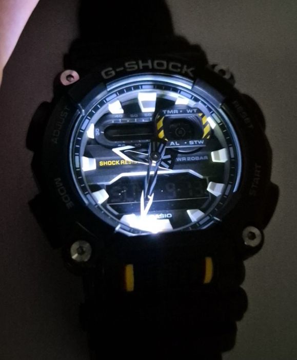 Zegarek Casio G-Shock GA-900-1AER