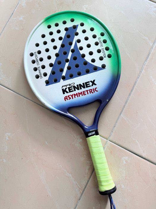 Raquete Pro Kennex Asymmetric Graphite Padel Oldschool - colecionador