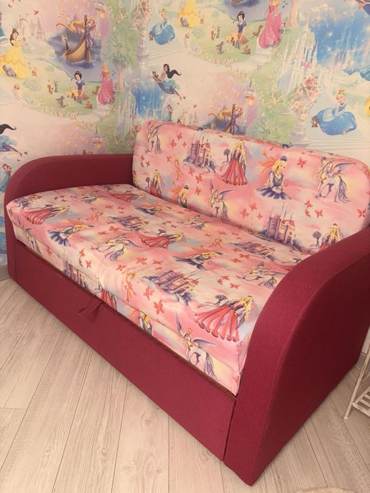 Диван-ліжко дитяче