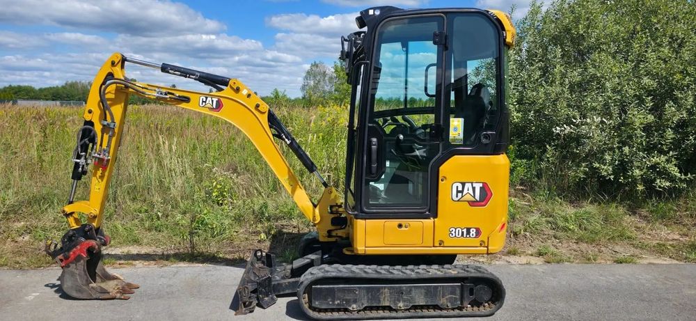 Caterpillar 301,8 /  cat 302,  303 , 301,7 , 304 , 301.6  Minikoparka Cat 301,8 -  2021rok  ,przebieg 1333 godziny