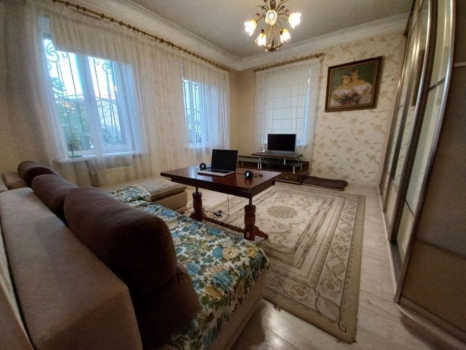 Продажа частини будинку ул.Брусиливсика 2а