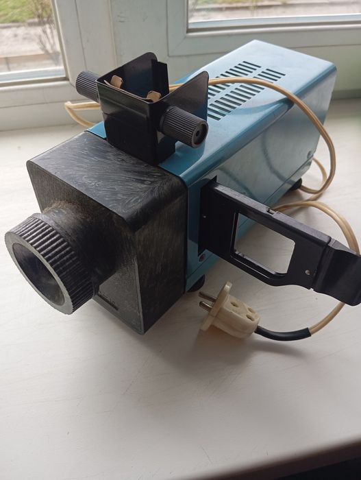 Фильмоскоп ,диопроектор Ф7 5 1М