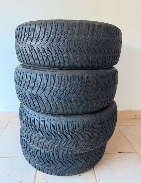 Pneus Semi-Novos 195/55 R16 Goodyear