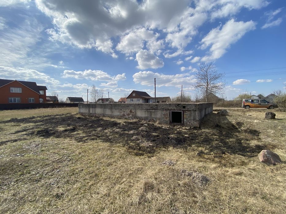 Продається земельна ділянка в Пулинах.