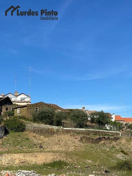 Moradias em Ruína