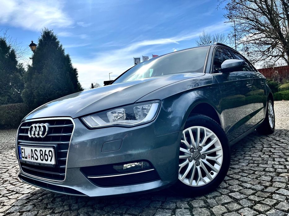 Audi A3 Sportback STronic-Skóry-Navi-PDC-Tempo-Alu16+Zima-DriveSe-HOLOGRAM-Serwis-PIĘKNA