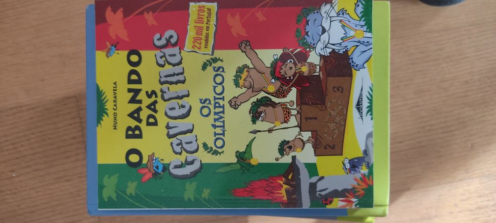 Livros vários em muito bom estado