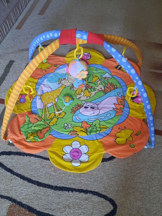 Килимок розвивальний
