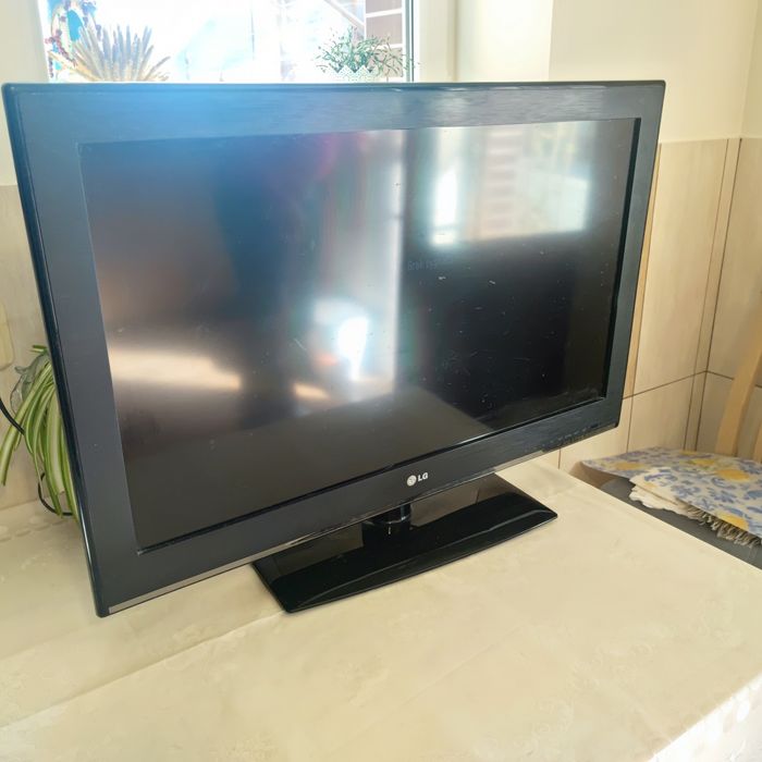 Telewizor LCD LG 32 cale