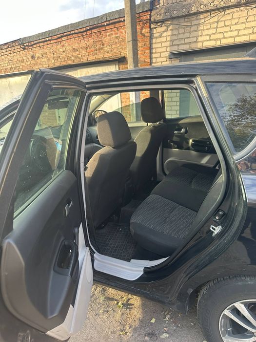 Продам кіа сід .