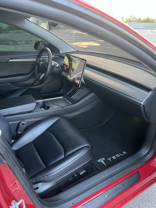 Продам Tesla 3 82.5kw