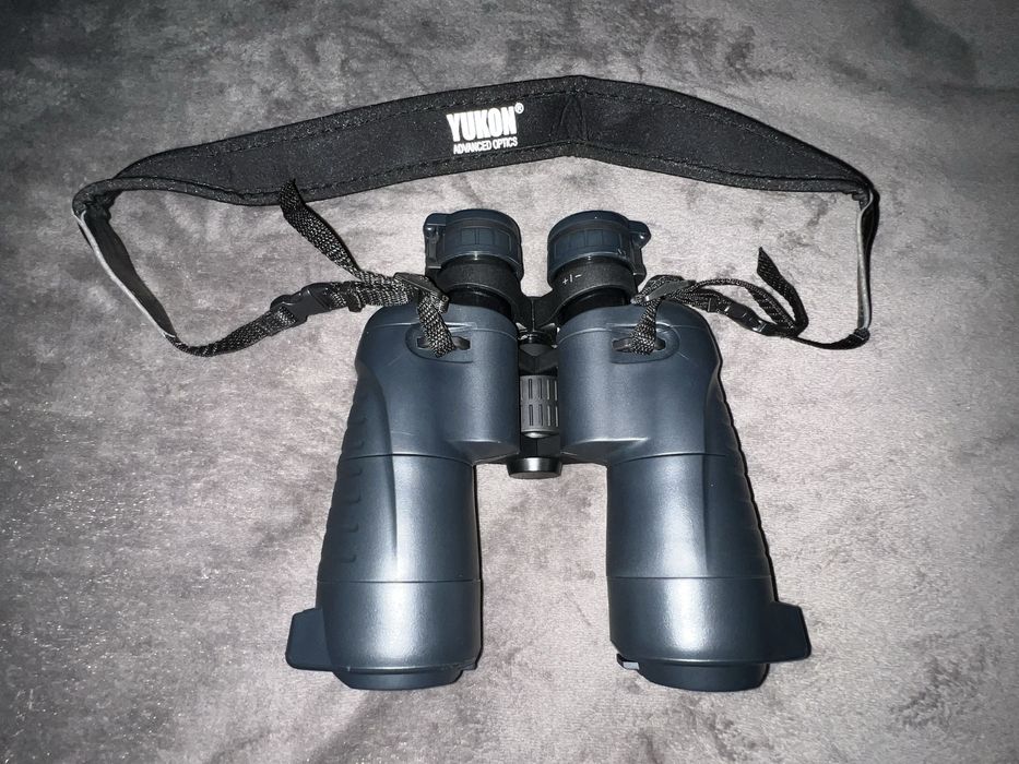 Бінокль Yukon 10x50 WA