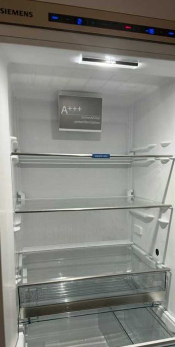 Холодильник Siemens No frost