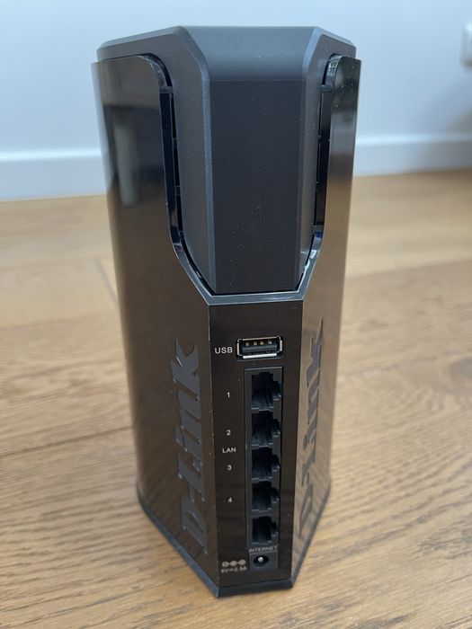 D-Link DIR-645 (802.11b/g/n 300Mb/s)