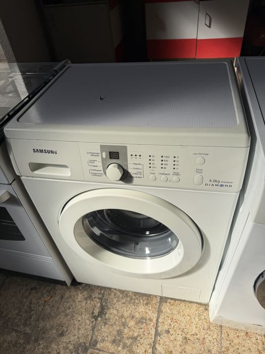 Maquina de lavar roupa