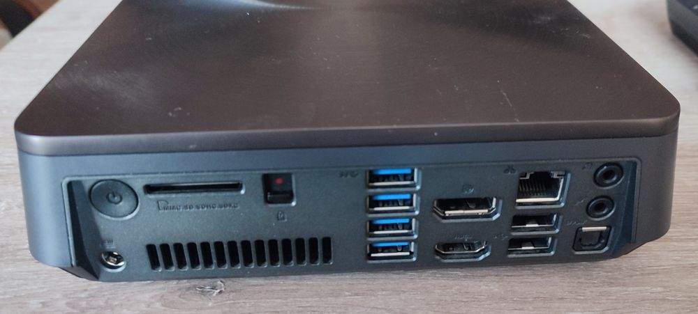 MiniPC Asus VivoPc VM62, 16GB, SSD 480GB, Win10, Mediacenter