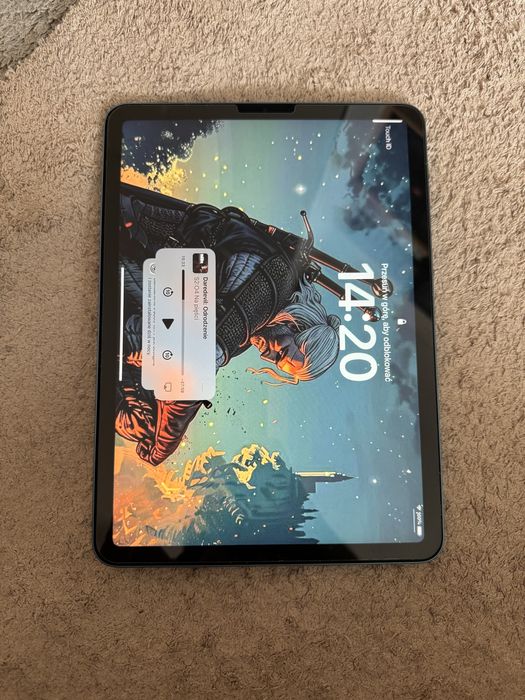 Ipad Air m1 jak nowy