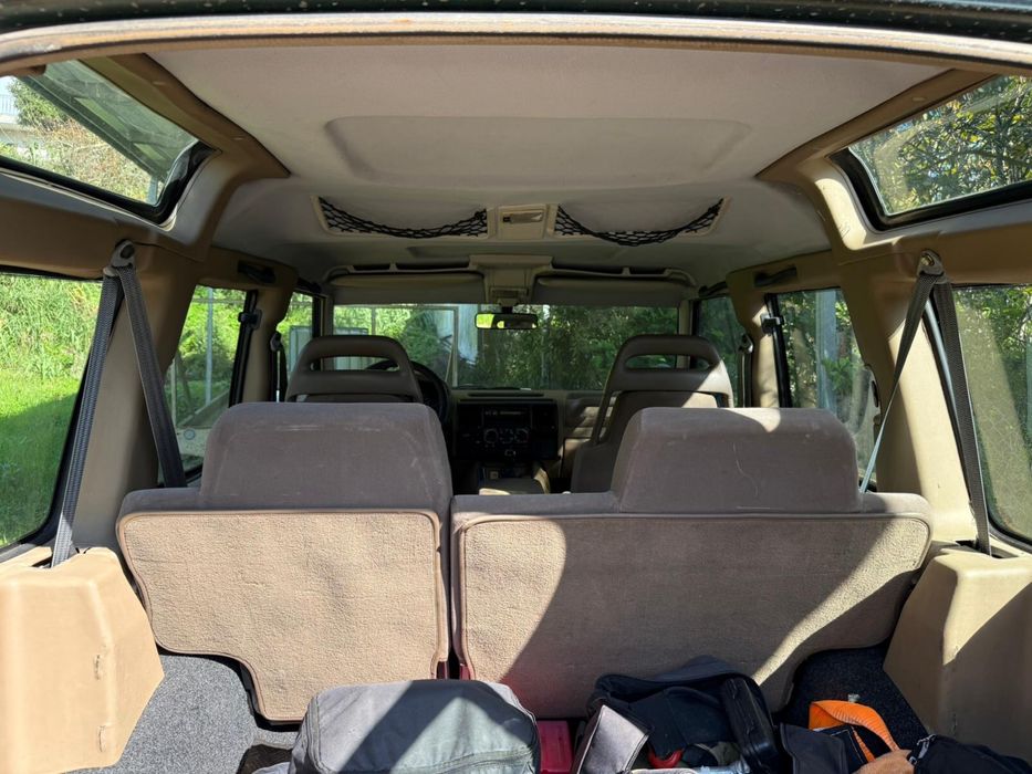 Land rover discovery 300