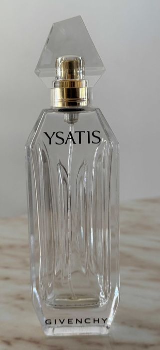 Flakony po perfumach damskich